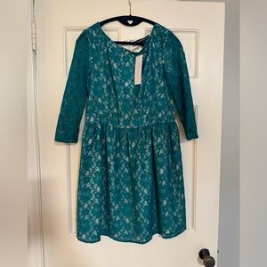 NWT-French Connection Lizzie Lace Scoop Neck Dress, Size 8, Color 30 Lake.